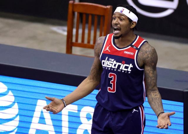 正在把夏窗 正在把夏窗